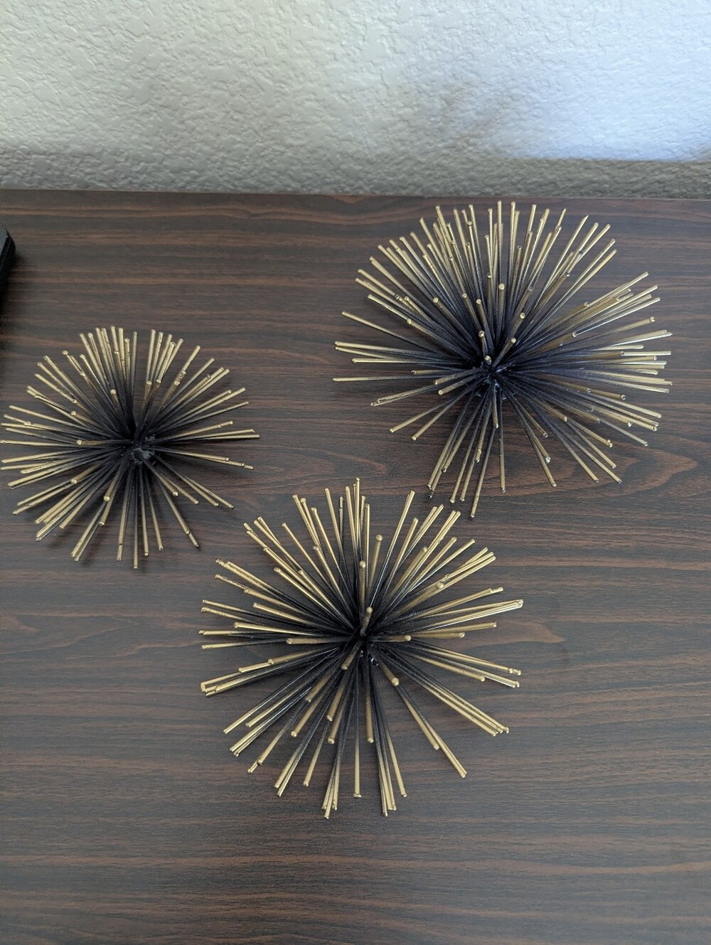 Set of 3 Decorative Starburst Sculptures - Black & Gold